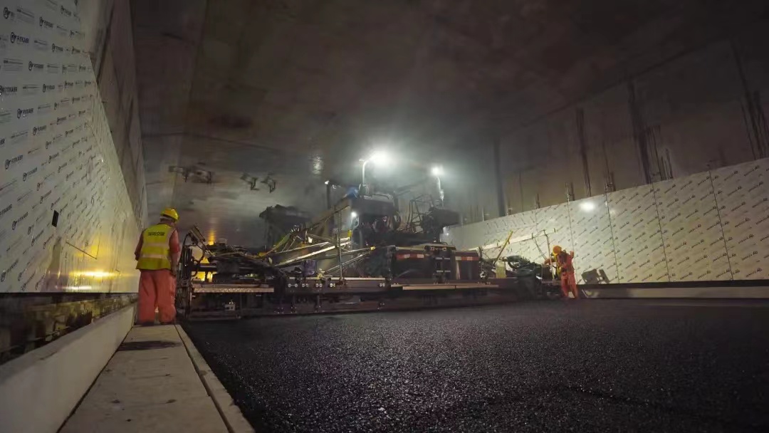 開車穿越海底！徐工又干了個大灣區(qū)超級工程！