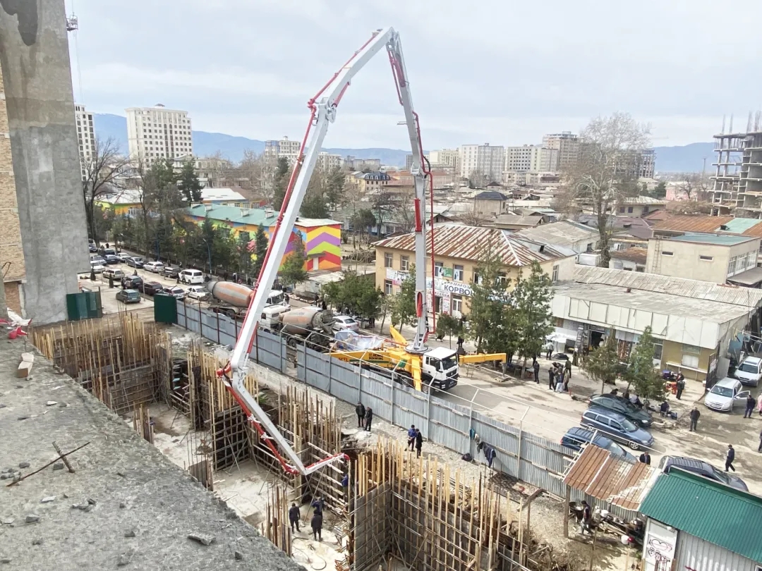 筑夢“藍?！保⌒旃け密嚒叭Ψ邸敝衼?！