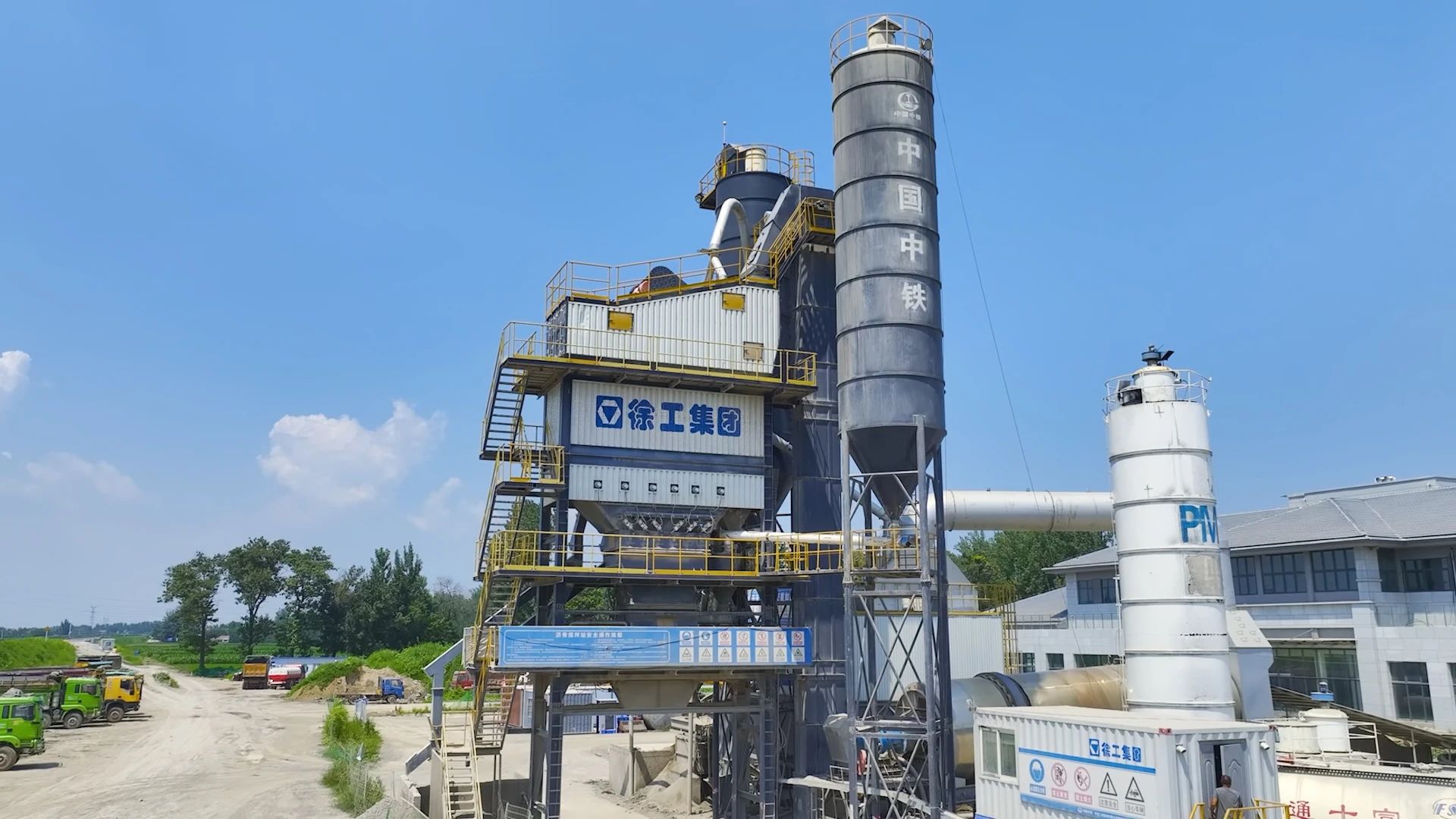 5000型！助力河南高速建設(shè)！