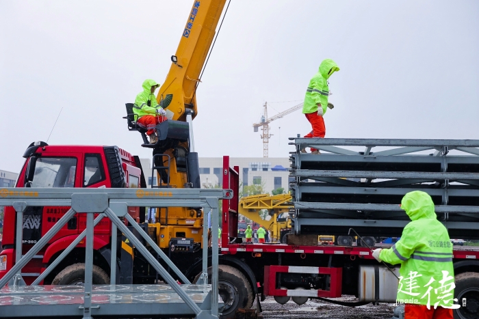 20分鐘一座應(yīng)急橋！徐工參與2024年省級公路與運輸突發(fā)事件應(yīng)急演練