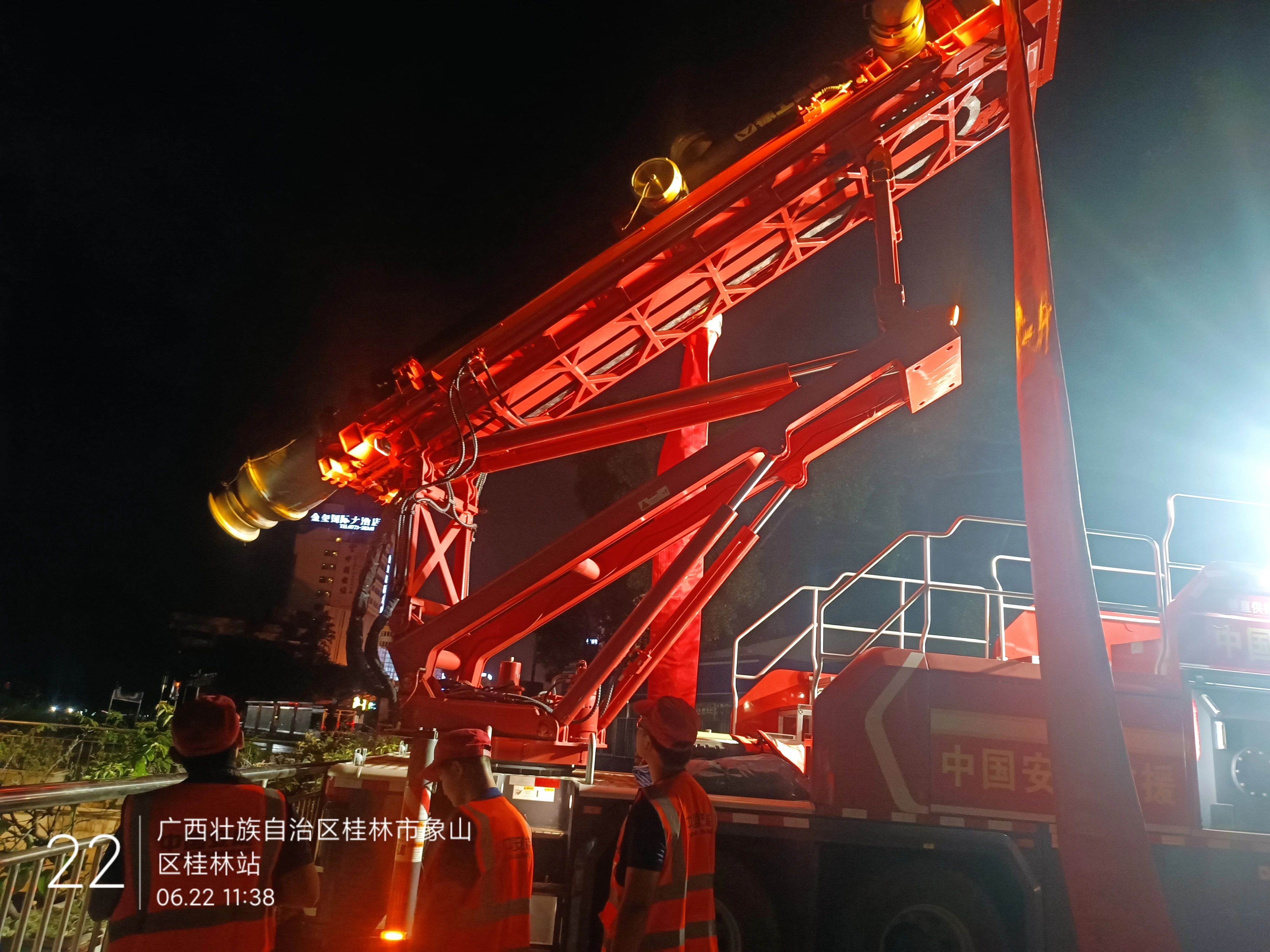 桂林洪水！徐工多臺排澇應(yīng)急裝備全力迎戰(zhàn)!