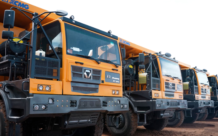 首批交付！20余臺徐工礦卡進(jìn)駐蒙古國大型礦區(qū)！