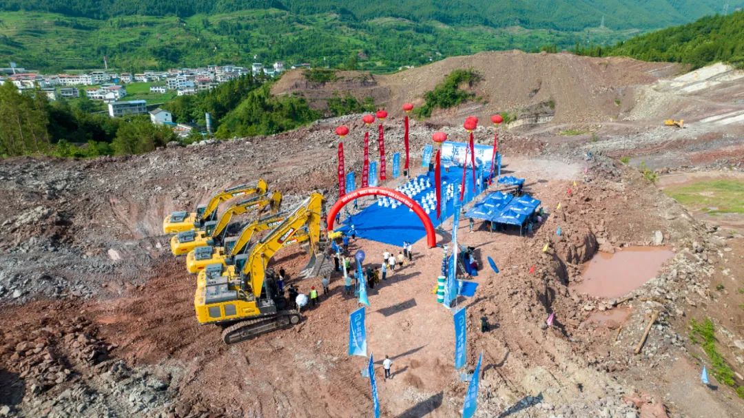 礦山之巔，蜀道論劍！徐工邀您共鑒綠色施工新紀(jì)元