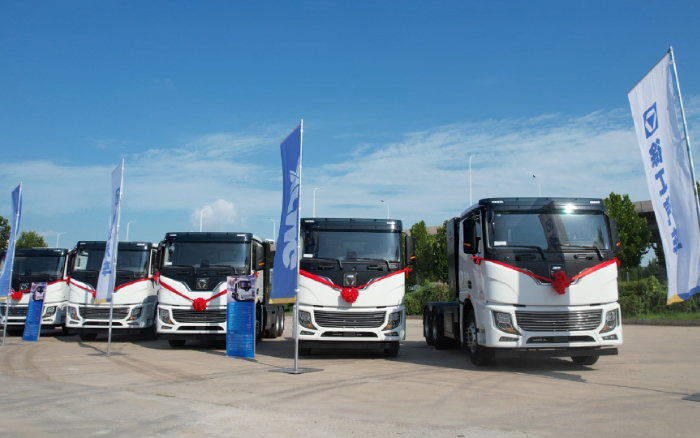 “零碳助手”再出發(fā)！徐工新能源成套化設(shè)備交付濟(jì)南