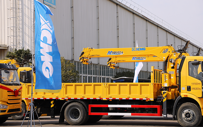 助力城市建設新征程！徐工隨車起重機M SQS157-4批量發(fā)車 