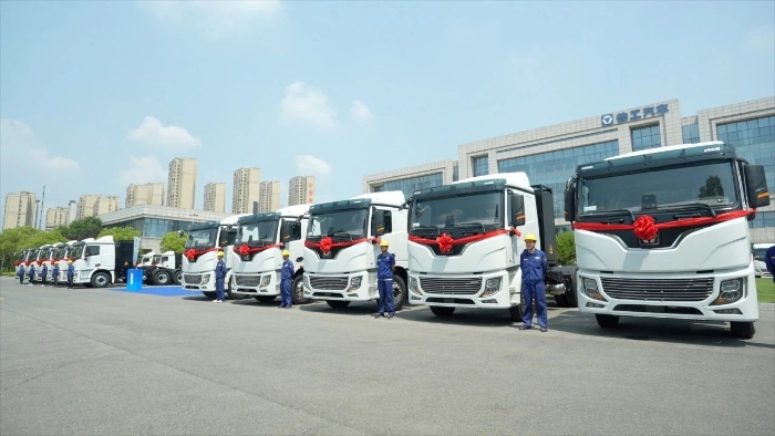 目的地：大西北！100臺徐工新能源重卡滿電啟程