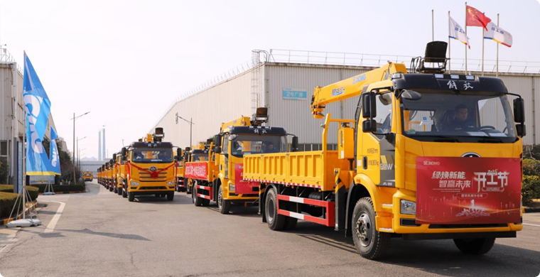 2025年，徐工&解放“整車一體化”隨車起重機批量發(fā)車，閃耀開門紅！