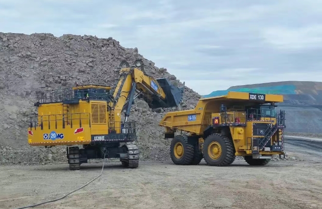 效率王者！徐工超級(jí)裝備征戰(zhàn)高原銅礦