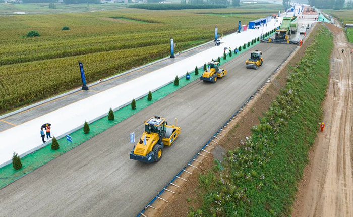 全場景智慧賦能，徐工水穩(wěn)層施工更便捷、更精準！