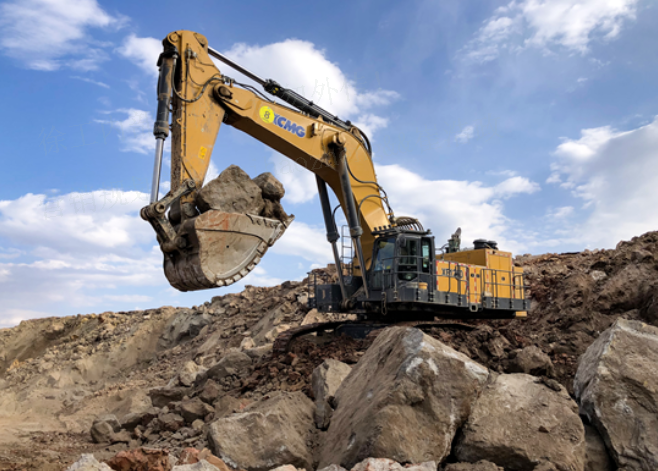 超級(jí)客戶再突破！徐工超大噸位礦用挖掘機(jī)征戰(zhàn)內(nèi)蒙