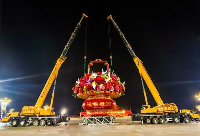 連續(xù)15載，徐工“赴約”天安門，獻禮祖國！