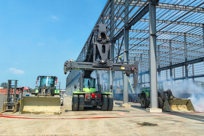 協(xié)同致勝，徐工“綠色艦隊(duì)”開啟多元物流新篇章