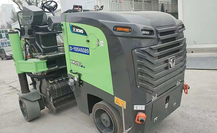 全市首臺！薊城市政啟用純電路面銑刨機，引領(lǐng)綠色養(yǎng)護新標桿