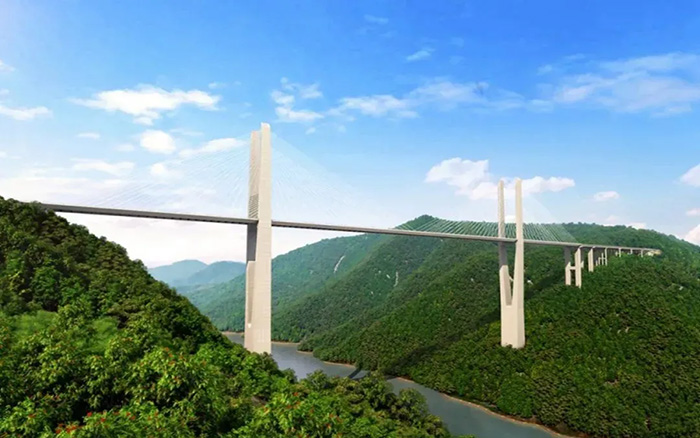 飛虹再起，徐工塔機助建黔東南第一高橋