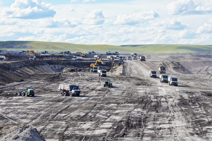 突破千萬方！無人電動(dòng)礦卡定義礦山新時(shí)代！