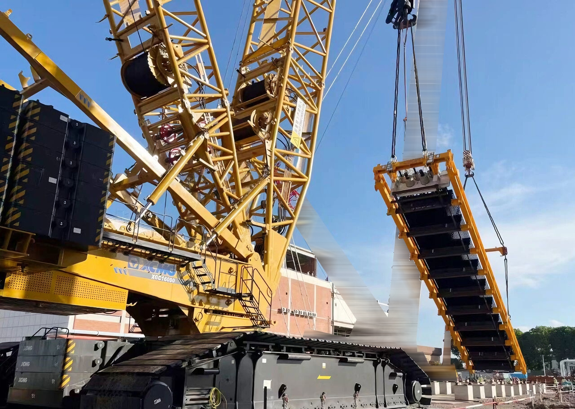 3300噸從從容容！XGC16000現(xiàn)身東南亞，完成海外高端市場嚴苛實測